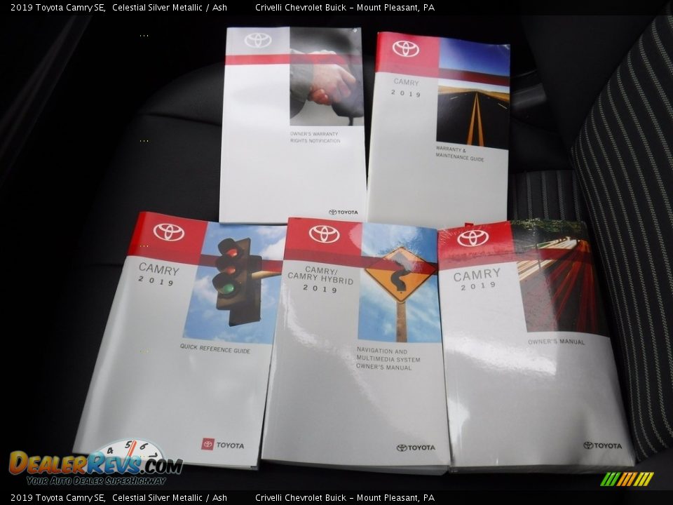 2019 Toyota Camry SE Celestial Silver Metallic / Ash Photo #32
