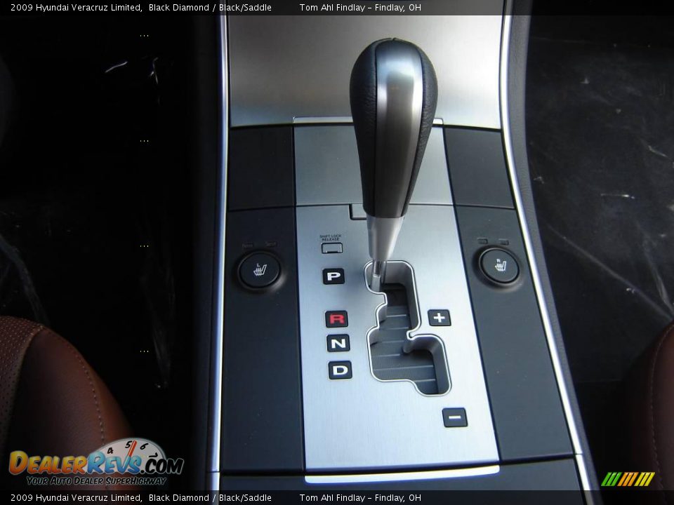 2009 Hyundai Veracruz Limited Black Diamond / Black/Saddle Photo #10