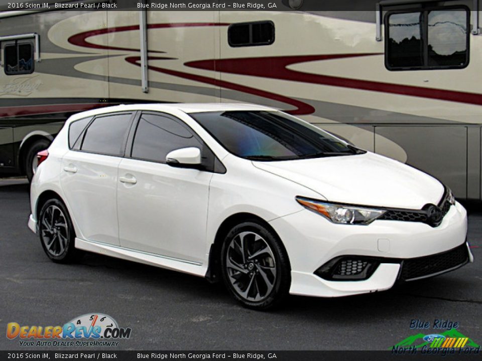 2016 Scion iM Blizzard Pearl / Black Photo #7