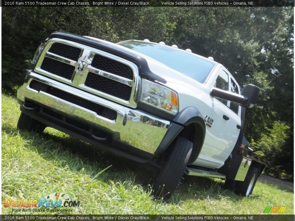 2016 Ram 5500 Tradesman Crew Cab Chassis Bright White / Diesel Gray/Black Photo #9