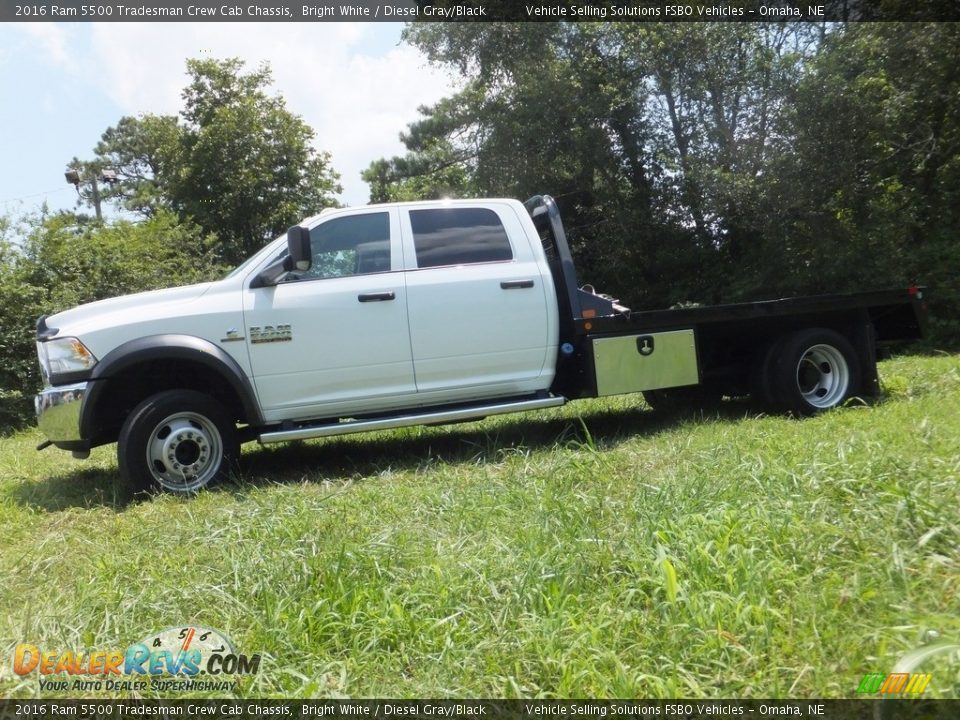 Bright White 2016 Ram 5500 Tradesman Crew Cab Chassis Photo #10