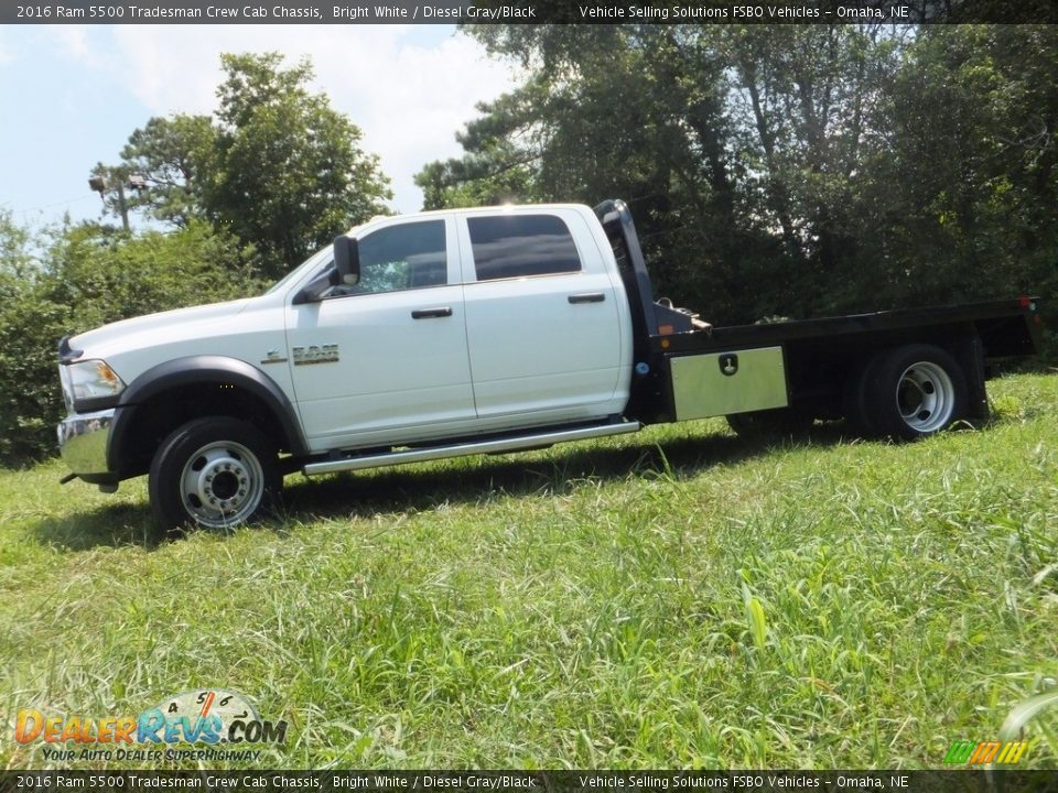 2016 Ram 5500 Tradesman Crew Cab Chassis Bright White / Diesel Gray/Black Photo #11