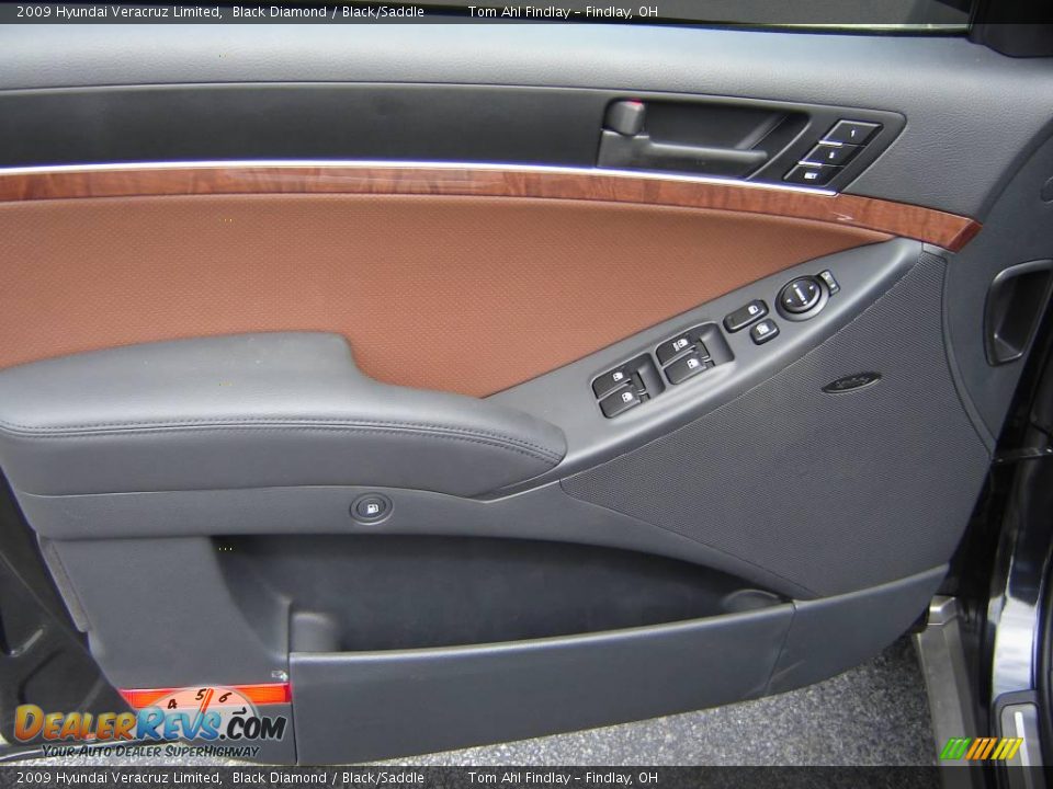 2009 Hyundai Veracruz Limited Black Diamond / Black/Saddle Photo #20
