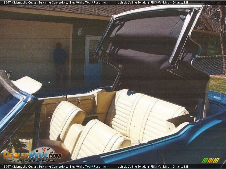 1967 Oldsmobile Cutlass Supreme Convertible Blue/White Top / Parchment Photo #11