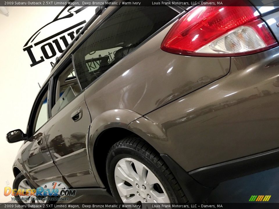 2009 Subaru Outback 2.5XT Limited Wagon Deep Bronze Metallic / Warm Ivory Photo #21