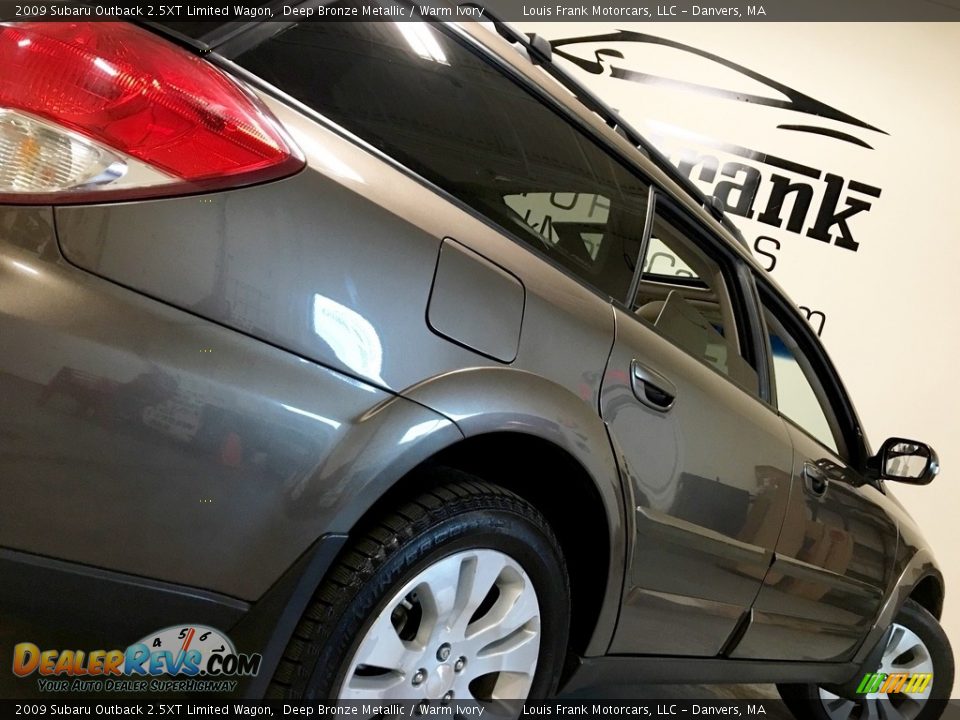 2009 Subaru Outback 2.5XT Limited Wagon Deep Bronze Metallic / Warm Ivory Photo #23