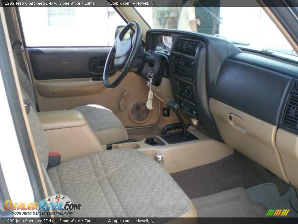 1999 Jeep Cherokee SE 4x4 Stone White / Camel Photo #10