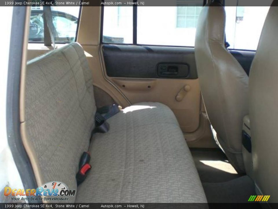 1999 Jeep Cherokee SE 4x4 Stone White / Camel Photo #11