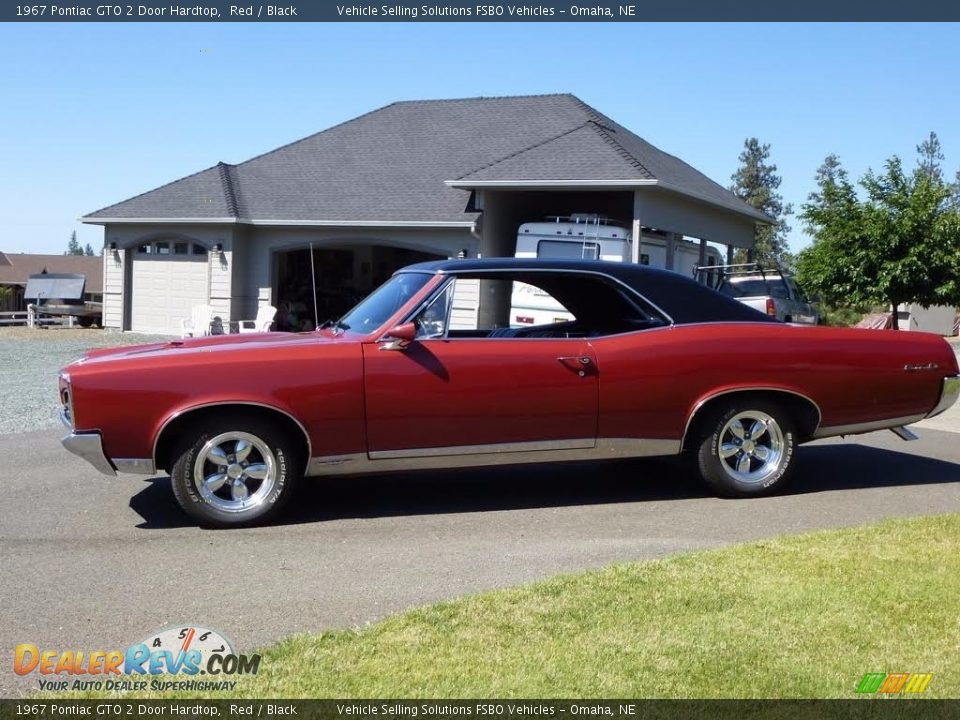 1967 Pontiac GTO 2 Door Hardtop Red / Black Photo #4