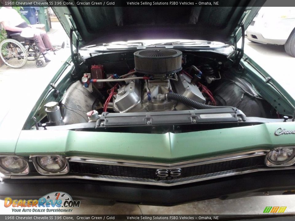 1968 Chevrolet Chevelle SS 396 Clone Grecian Green / Gold Photo #7