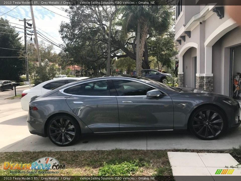 Grey Metallic 2013 Tesla Model S 85 Photo #1
