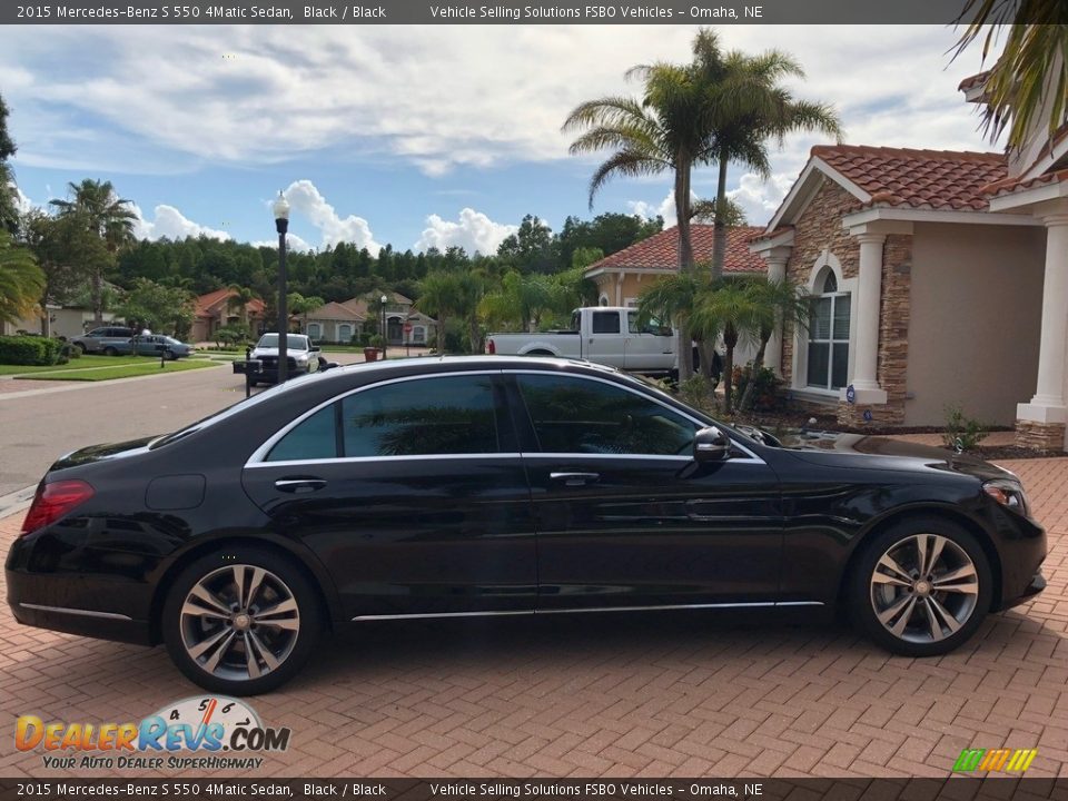 2015 Mercedes-Benz S 550 4Matic Sedan Black / Black Photo #16