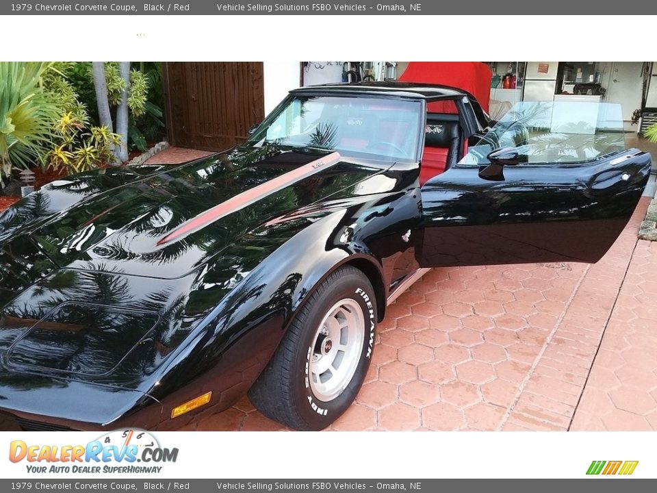 1979 Chevrolet Corvette Coupe Black / Red Photo #1