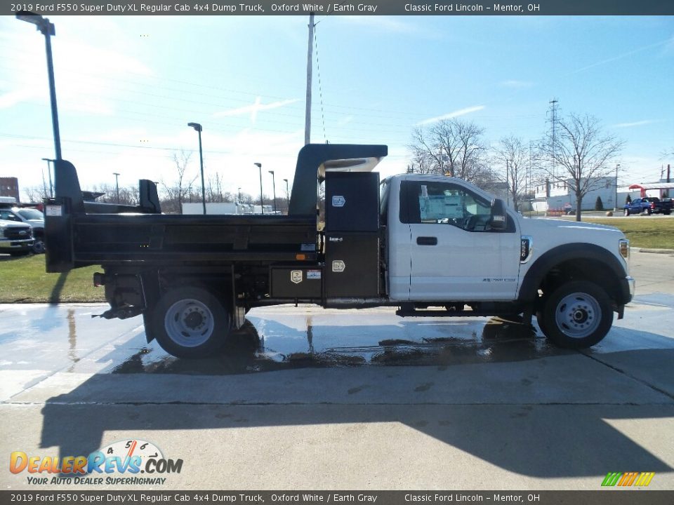 2019 Ford F550 Super Duty XL Regular Cab 4x4 Dump Truck Oxford White / Earth Gray Photo #1