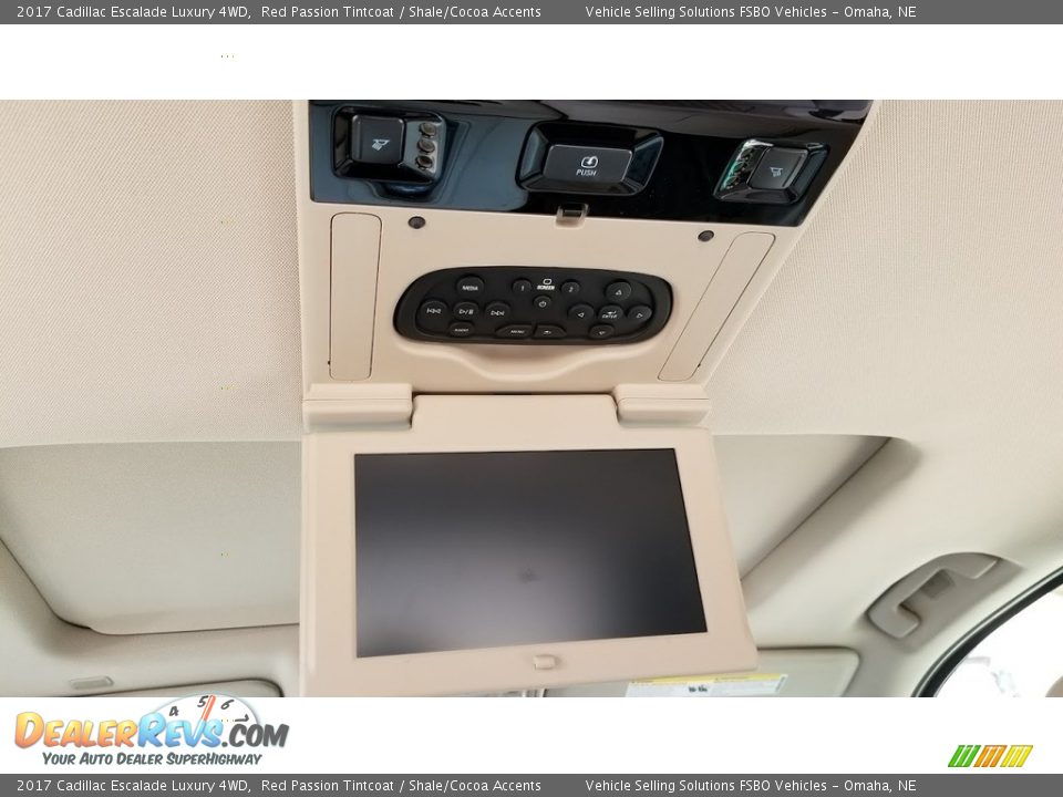 2017 Cadillac Escalade Luxury 4WD Red Passion Tintcoat / Shale/Cocoa Accents Photo #11