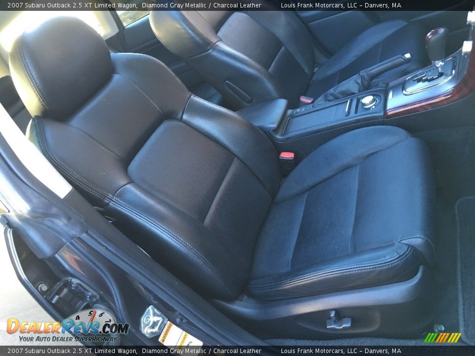 Front Seat of 2007 Subaru Outback 2.5 XT Limited Wagon Photo #15