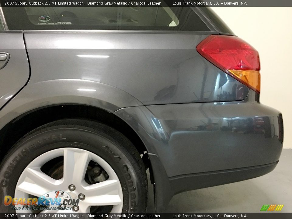 2007 Subaru Outback 2.5 XT Limited Wagon Diamond Gray Metallic / Charcoal Leather Photo #36