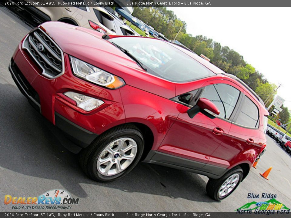 2020 Ford EcoSport SE 4WD Ruby Red Metallic / Ebony Black Photo #28