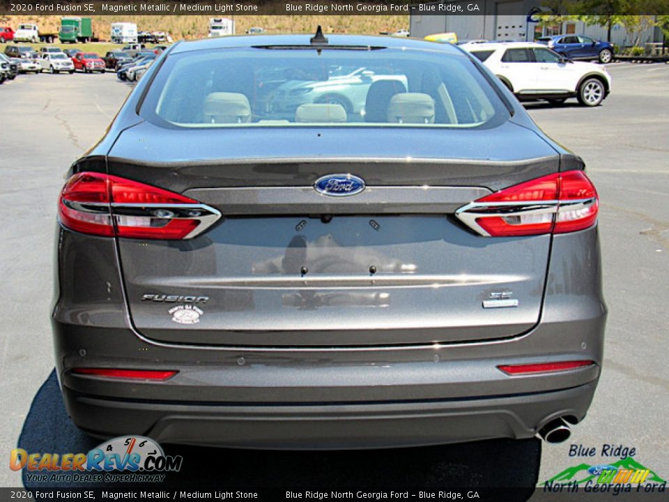 2020 Ford Fusion SE Magnetic Metallic / Medium Light Stone Photo #4