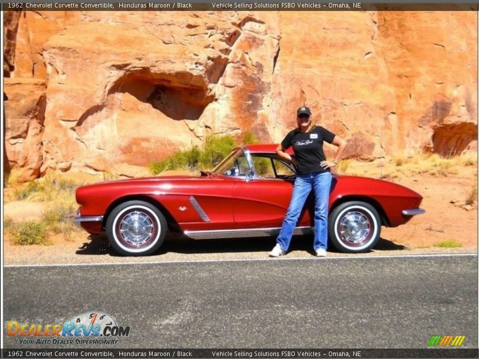 Honduras Maroon 1962 Chevrolet Corvette Convertible Photo #2