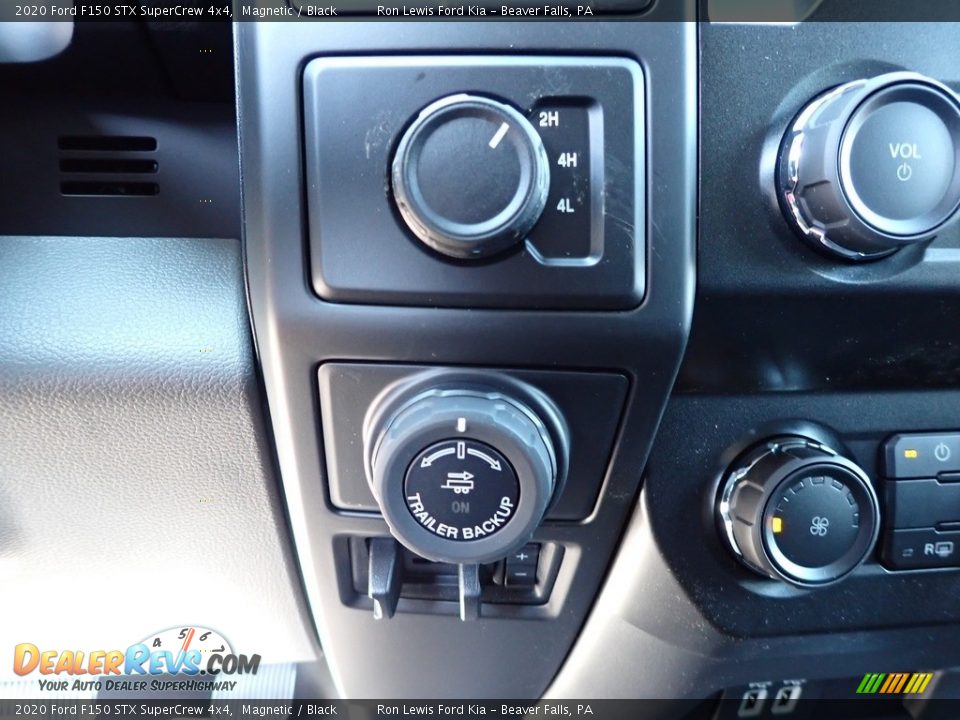 2020 Ford F150 STX SuperCrew 4x4 Magnetic / Black Photo #17