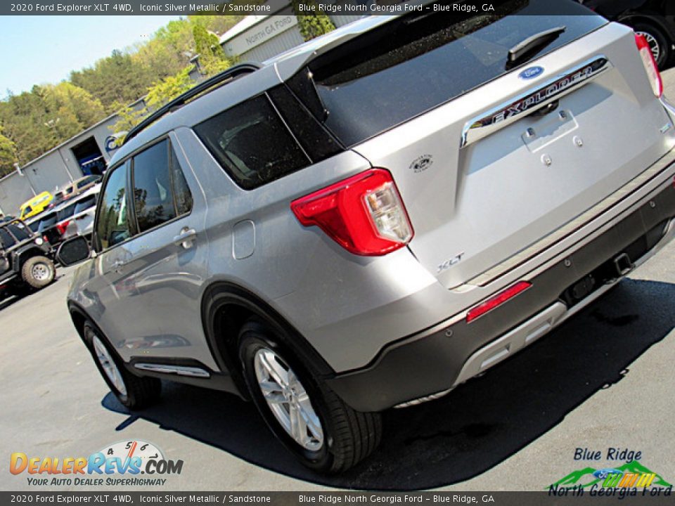 2020 Ford Explorer XLT 4WD Iconic Silver Metallic / Sandstone Photo #33