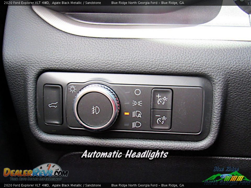 2020 Ford Explorer XLT 4WD Agate Black Metallic / Sandstone Photo #24
