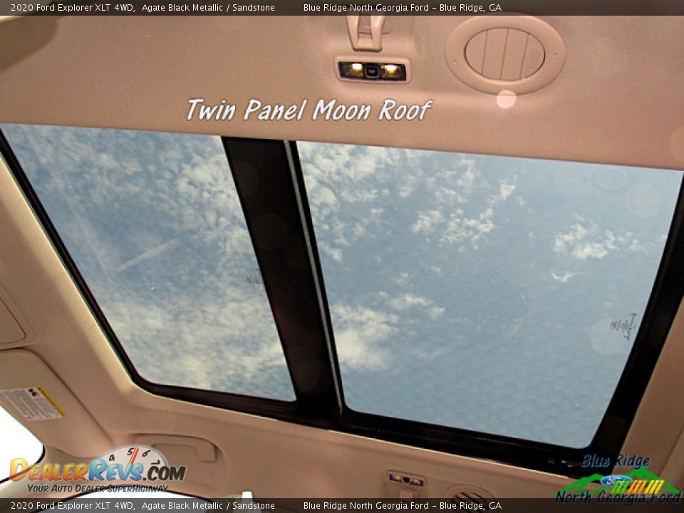 2020 Ford Explorer XLT 4WD Agate Black Metallic / Sandstone Photo #25