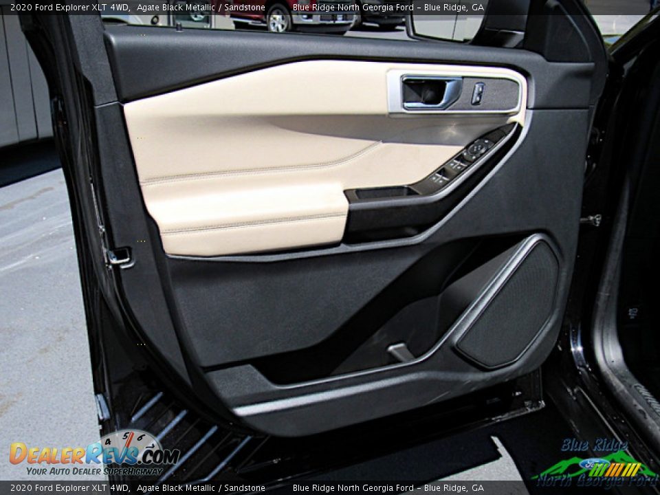 2020 Ford Explorer XLT 4WD Agate Black Metallic / Sandstone Photo #27