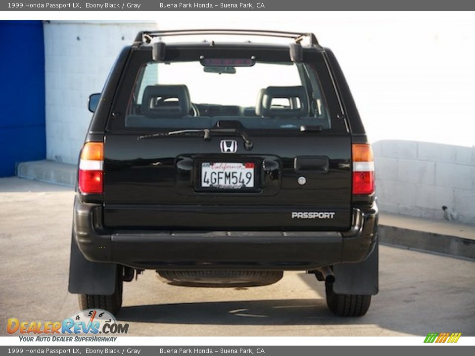 1999 Honda Passport LX Ebony Black / Gray Photo #9