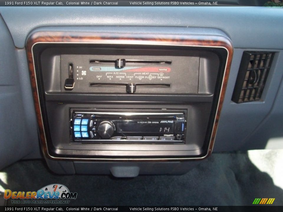 1991 Ford F150 XLT Regular Cab Colonial White / Dark Charcoal Photo #23