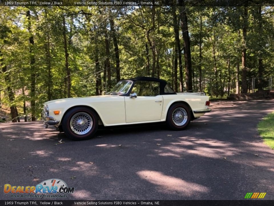 Yellow 1969 Triumph TR6  Photo #7