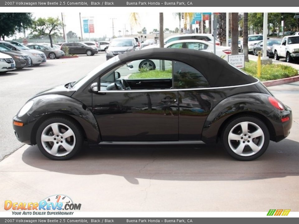 2007 Volkswagen New Beetle 2.5 Convertible Black / Black Photo #7