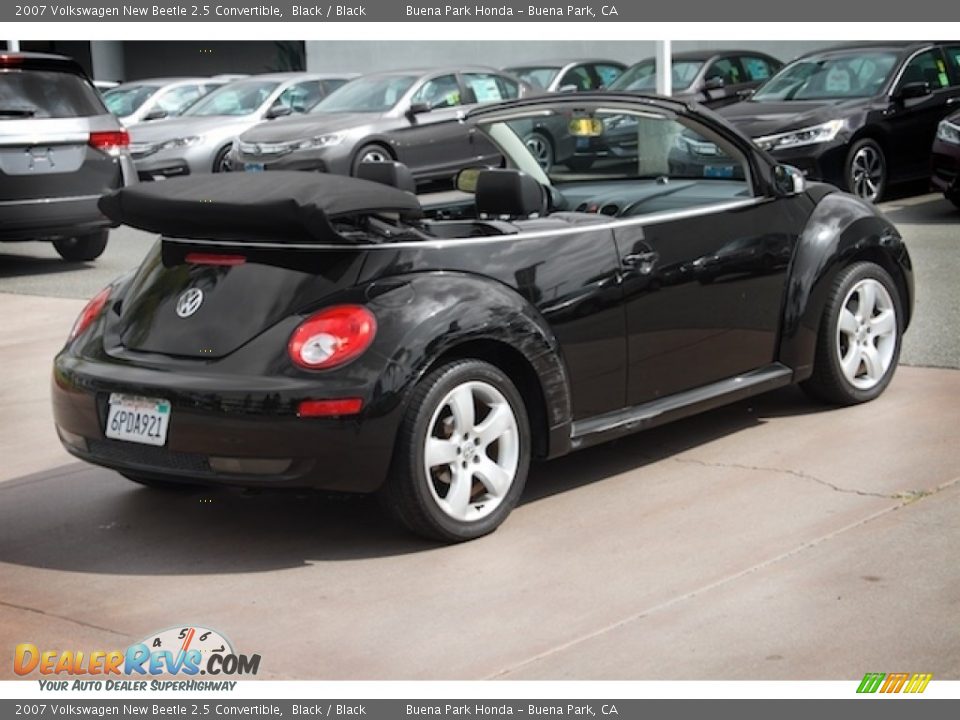 2007 Volkswagen New Beetle 2.5 Convertible Black / Black Photo #19