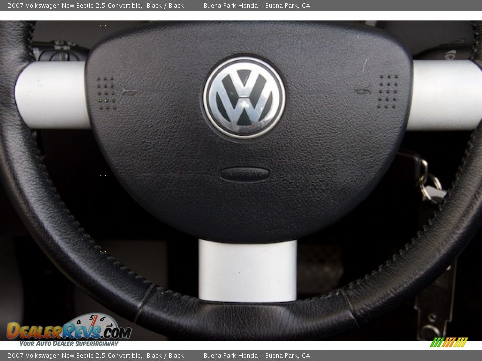 2007 Volkswagen New Beetle 2.5 Convertible Black / Black Photo #21