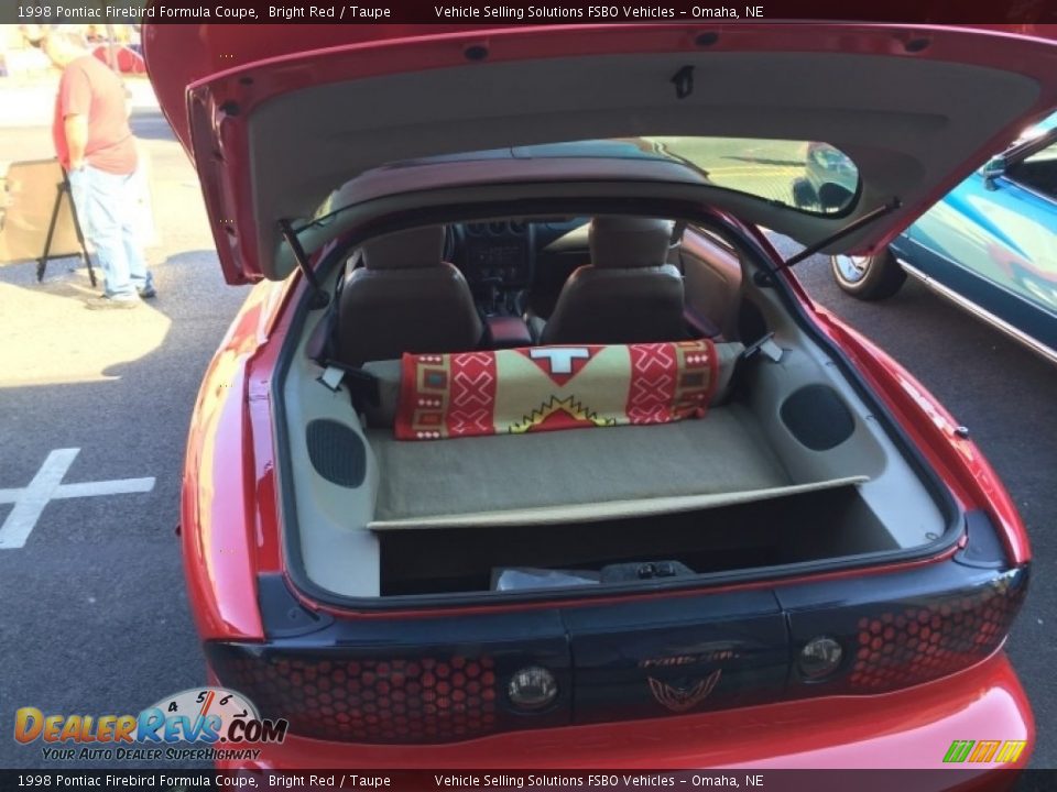 1998 Pontiac Firebird Formula Coupe Bright Red / Taupe Photo #10