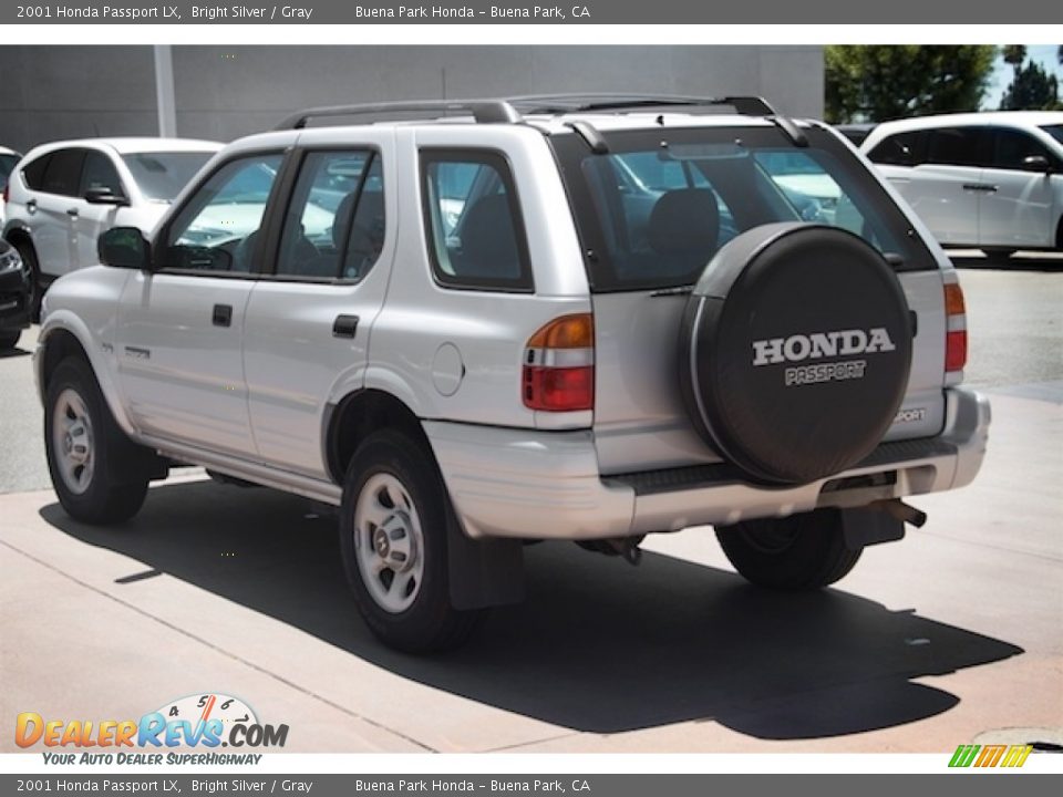 2001 Honda Passport LX Bright Silver / Gray Photo #2