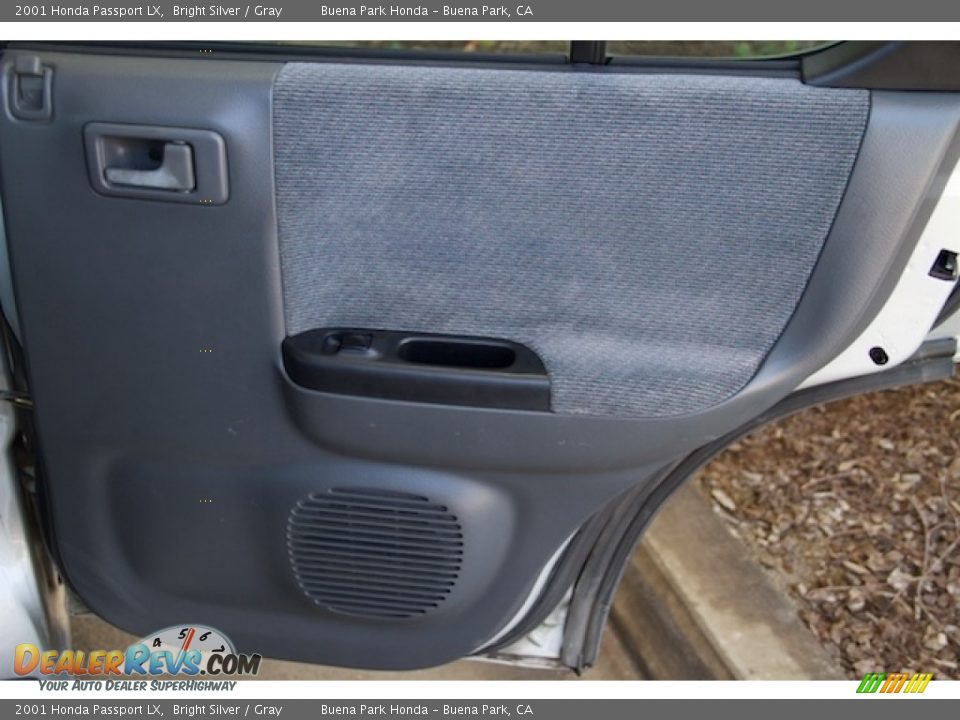 Door Panel of 2001 Honda Passport LX Photo #25