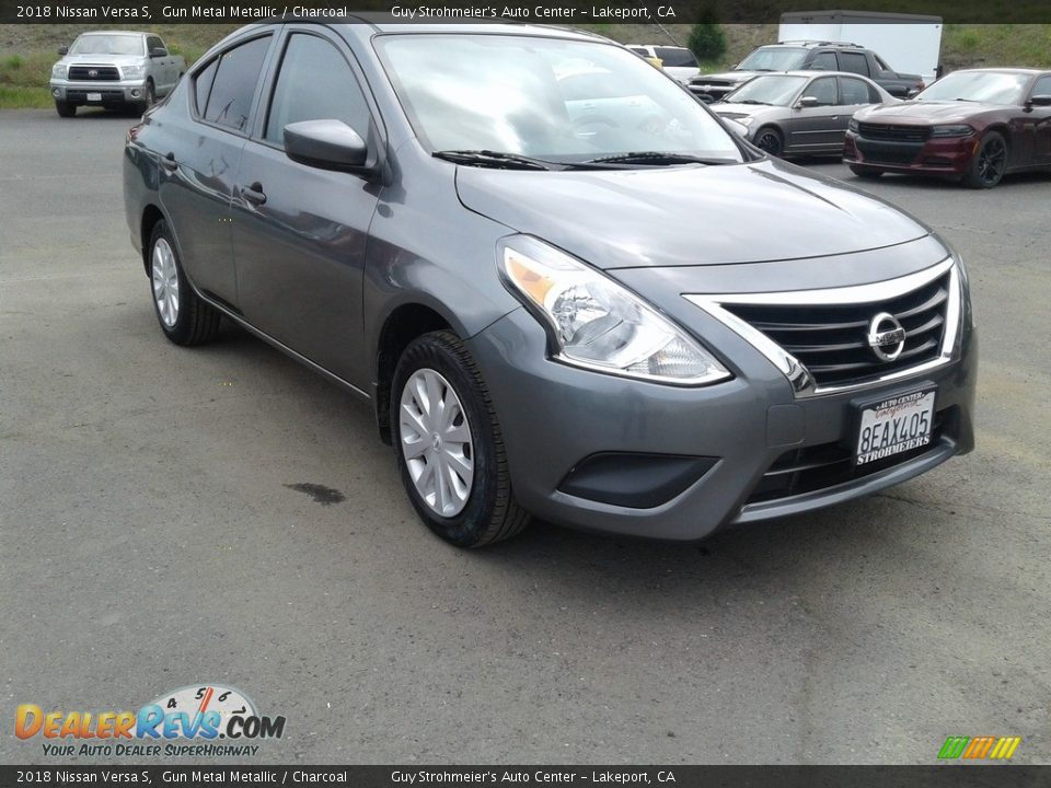 2018 Nissan Versa S Gun Metal Metallic / Charcoal Photo #1