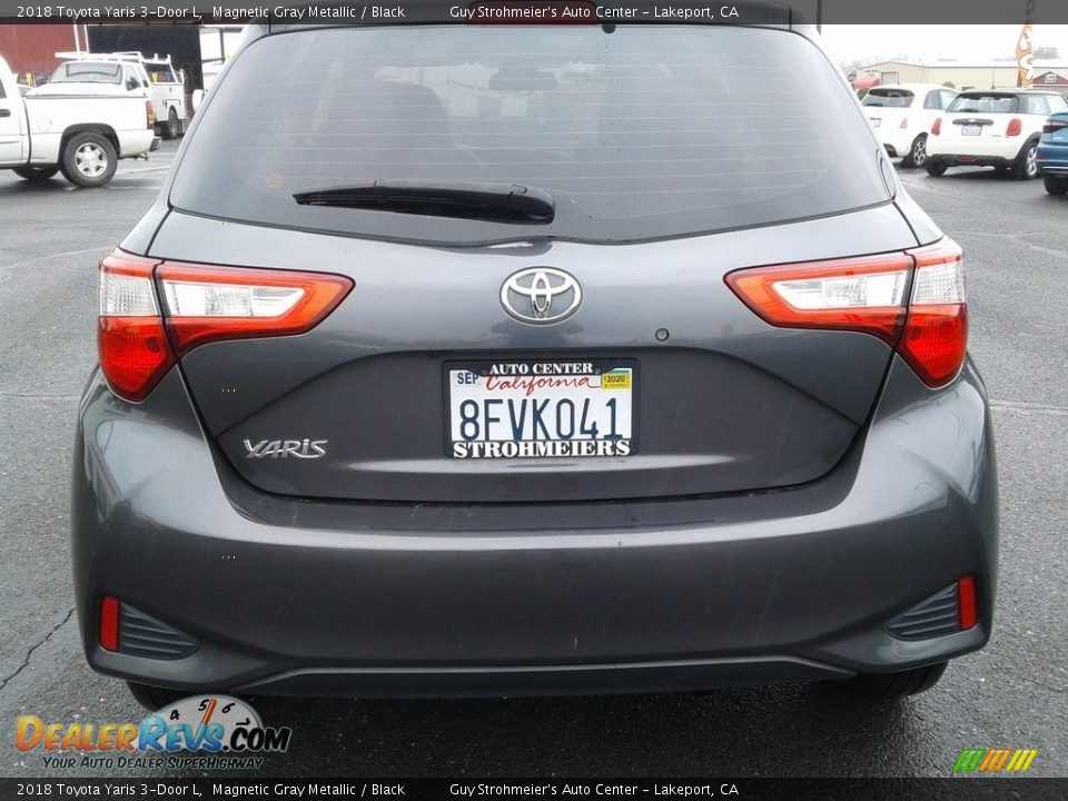 2018 Toyota Yaris 3-Door L Magnetic Gray Metallic / Black Photo #5