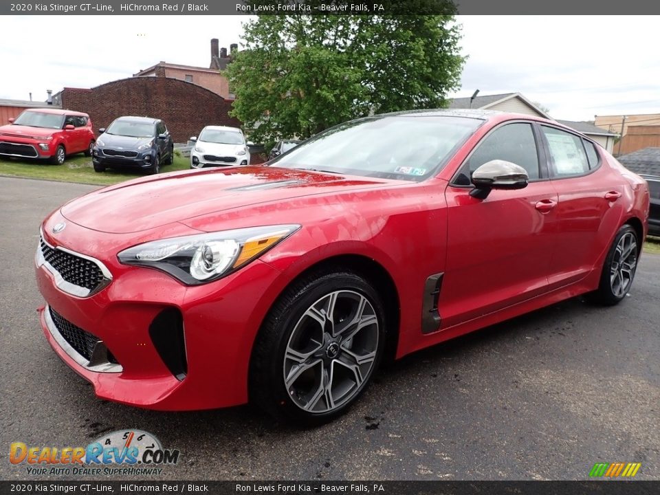 Front 3/4 View of 2020 Kia Stinger GT-Line Photo #7