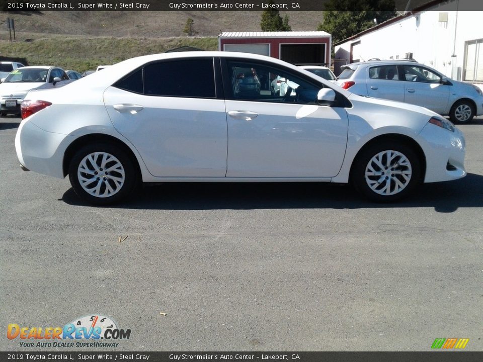 2019 Toyota Corolla L Super White / Steel Gray Photo #5