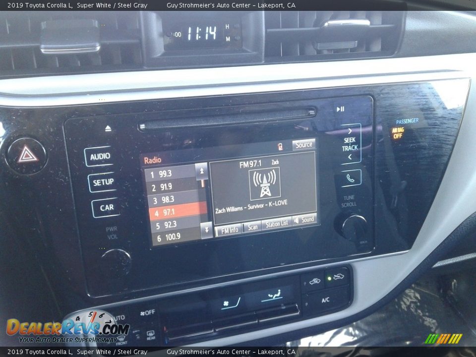 2019 Toyota Corolla L Super White / Steel Gray Photo #16