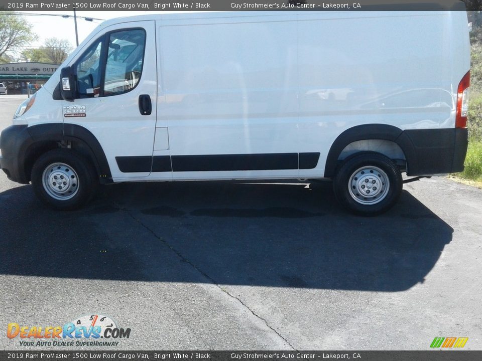 2019 Ram ProMaster 1500 Low Roof Cargo Van Bright White / Black Photo #19