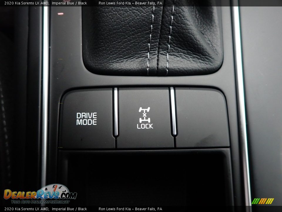 2020 Kia Sorento LX AWD Imperial Blue / Black Photo #18