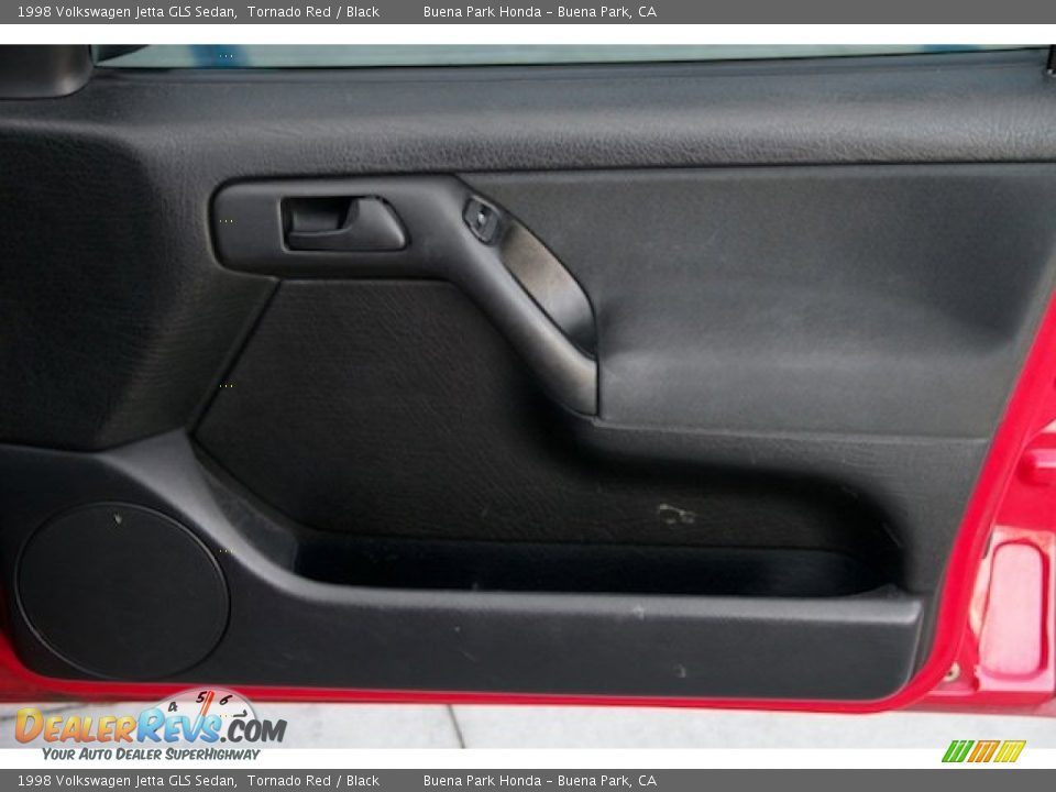 Door Panel of 1998 Volkswagen Jetta GLS Sedan Photo #25