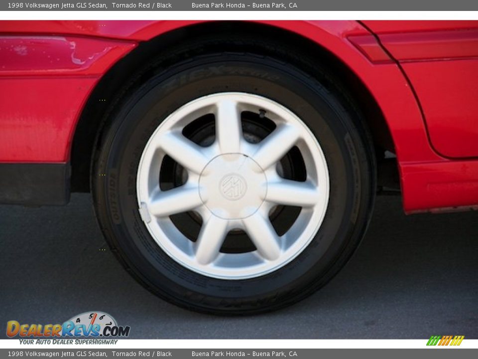 1998 Volkswagen Jetta GLS Sedan Wheel Photo #29
