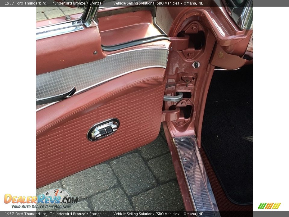 Door Panel of 1957 Ford Thunderbird  Photo #8