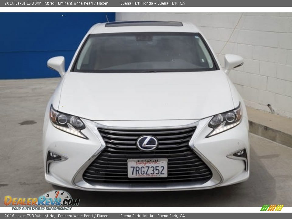 2016 Lexus ES 300h Hybrid Eminent White Pearl / Flaxen Photo #7