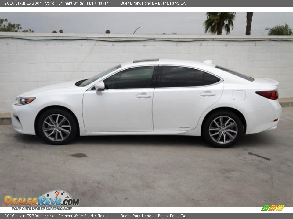 Eminent White Pearl 2016 Lexus ES 300h Hybrid Photo #10